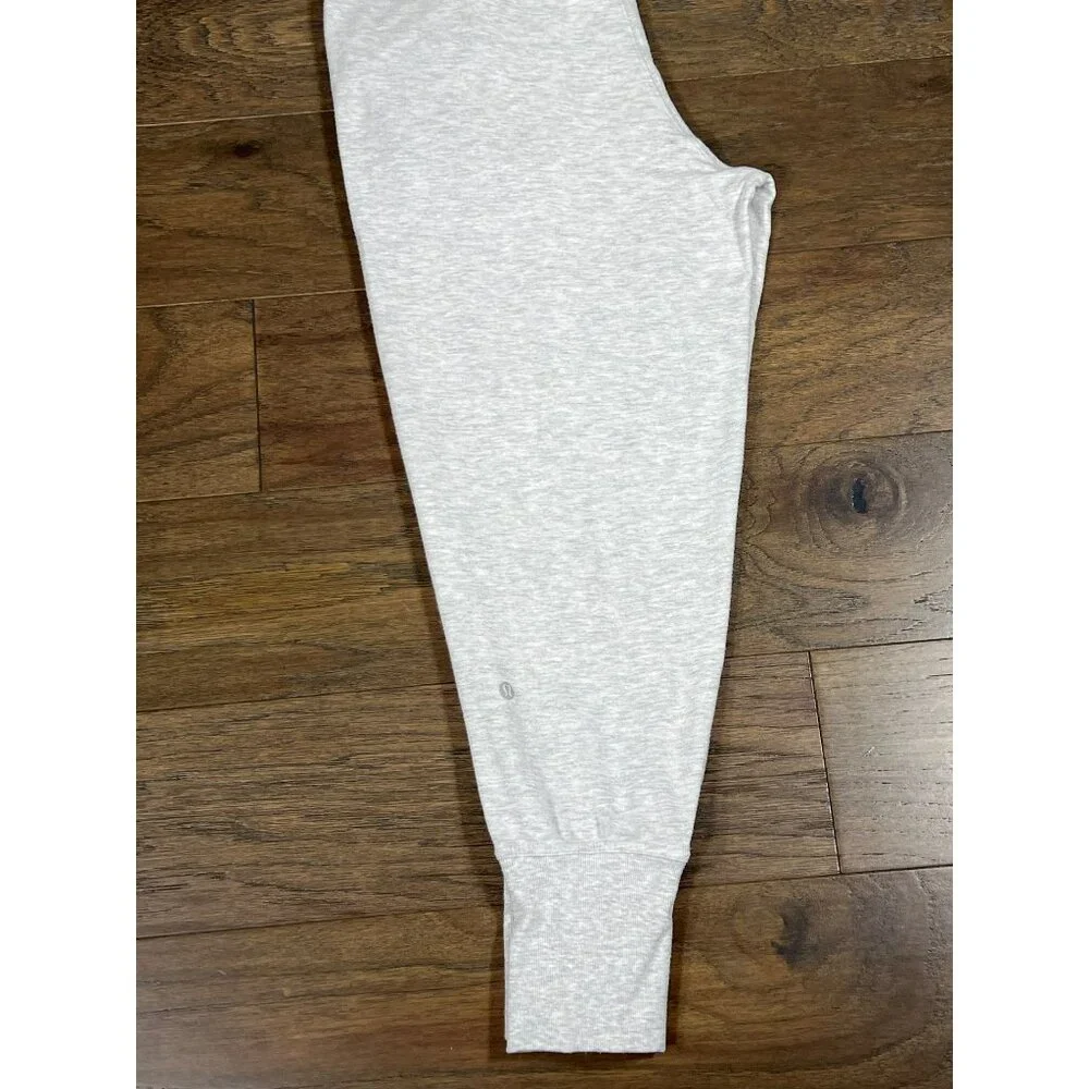 LULULEMON Classic Jersey Joggers High Rise Gray Sz 6 EUC - Picture 3 of 5